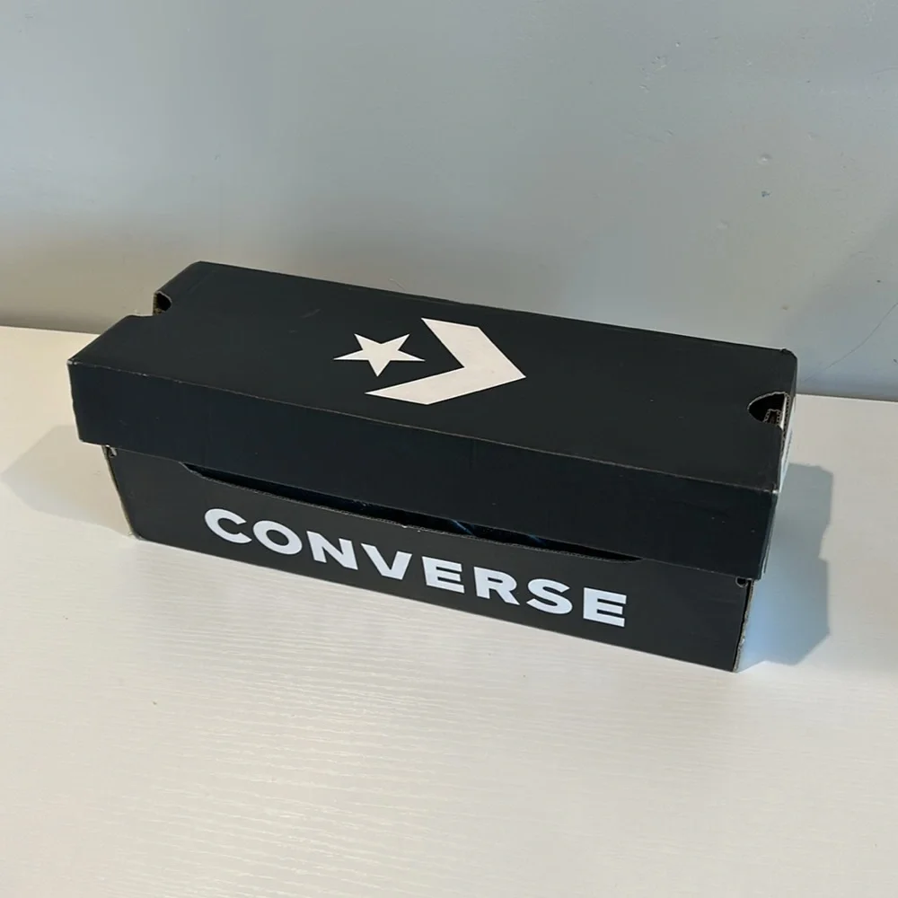 Converse Chuck Taylor low top sneakers monochrome black size 2Y youth NEW